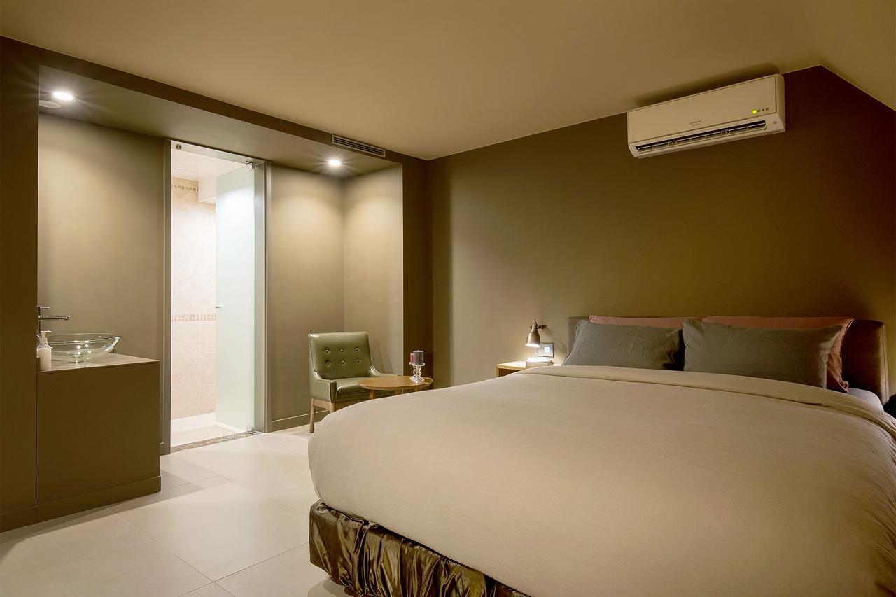 Nineth Hotel Seoul Bagian luar foto